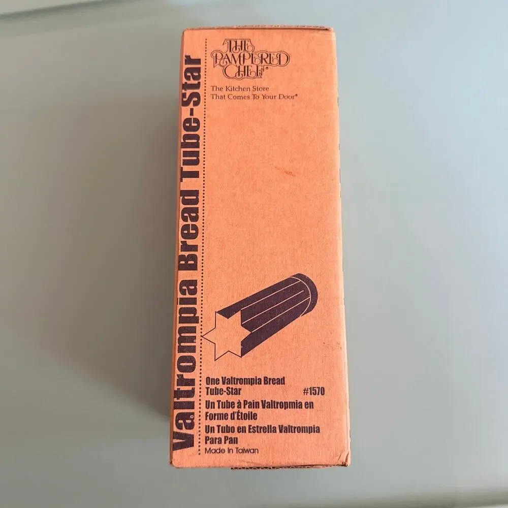 The Pampered Chef Valtrompia Bread Tube Star #1570 NEW
